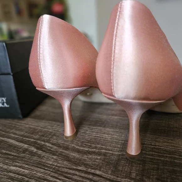 Badgley Mischka Pink Embellished Women's Shoes Sz 9 - Picture 4 of 8